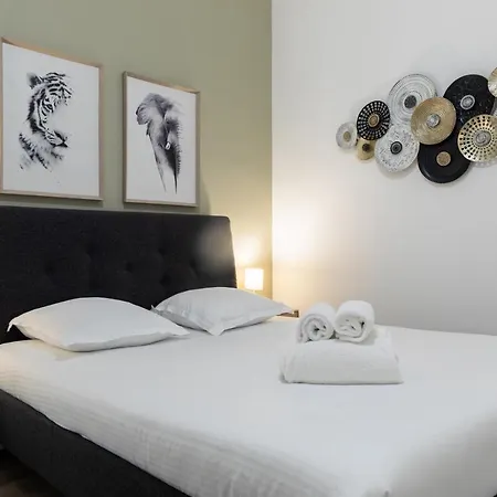 Apartment Le Divillien - Bel Et Grand Idealement Situe Marseilles